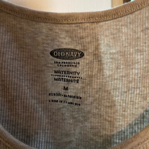 🌺 3/$15 Bundle of 2 Gray Maternity Tanks - Picture 2 of 4